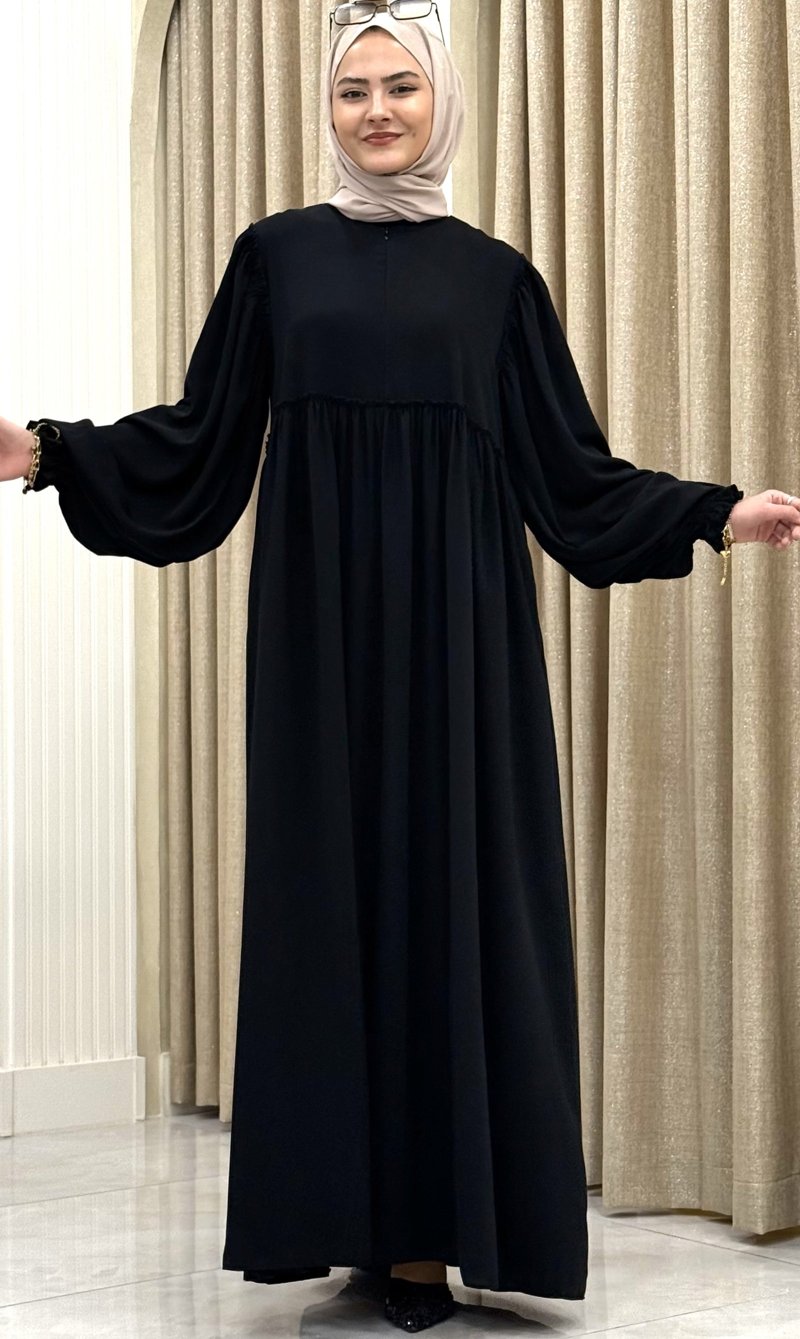 VOLAN KOL  ELBİSE SİYAH